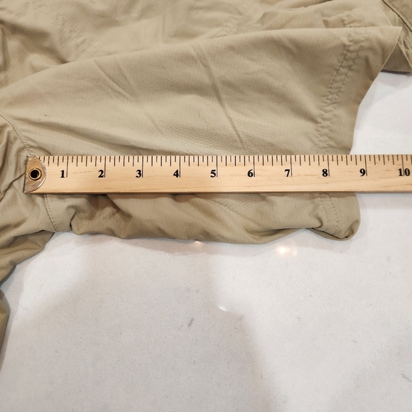 VTG LL Bean Shorts Mens Medium Beige 100% Nylon Mesh Lined Elastic Waist Outdoor - Picture 10 of 12